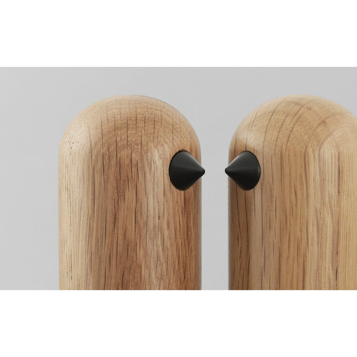 Figurine déco en bois “Little Bird” 10 cm – Normann Copenhagen – Chêne naturel - Boutique Ømm