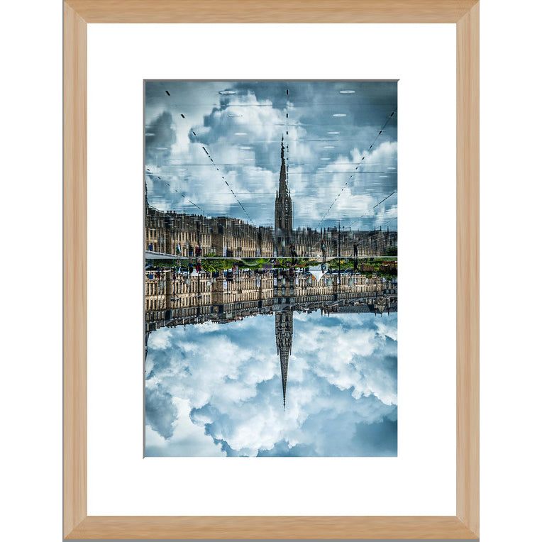 Tirage Photo "Upside Down" – 20x30 cm – Cadre Nielsen noir ou naturel – Édition limitée - Boutique Ømm